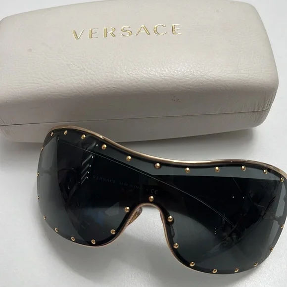 VERSACE SUNGLASSES BLACK with Gold Studs Comes with a box - Picture 4 of 10